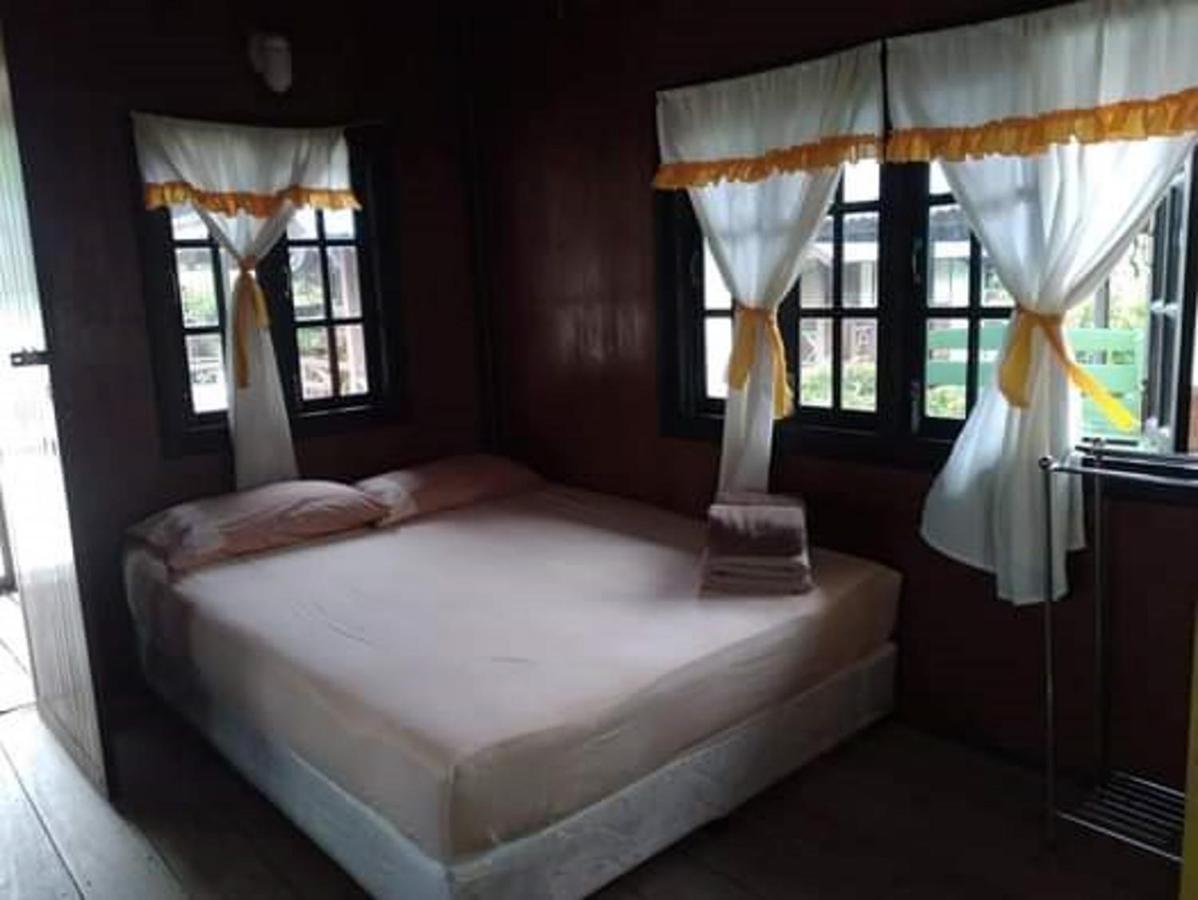 Pinks Bungalow Hotel บ้านใต้ ภายนอก รูปภาพ